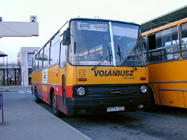 Budapest, Etele tr autbuszlloms, 2002.03.18.
